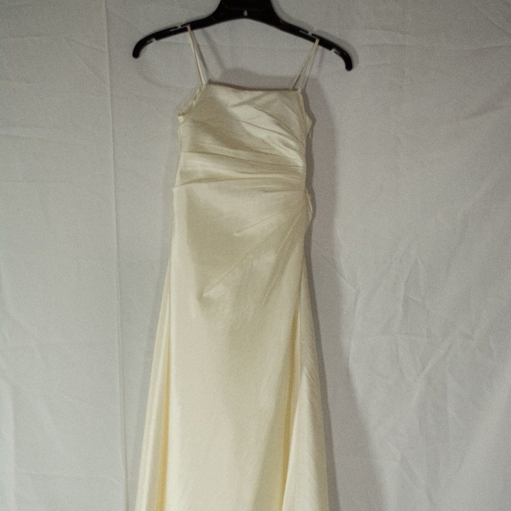 Bill Levkoff Flower Girl style 55502